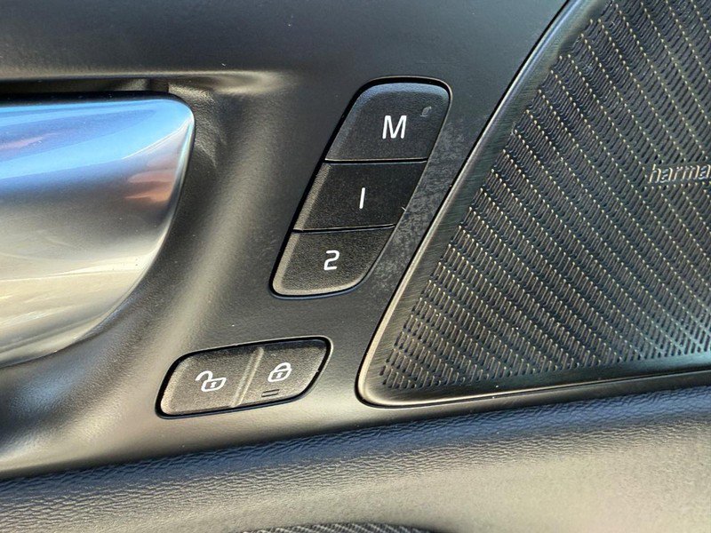 Certified 2024 Volvo S60 B5 Ultimate image 16