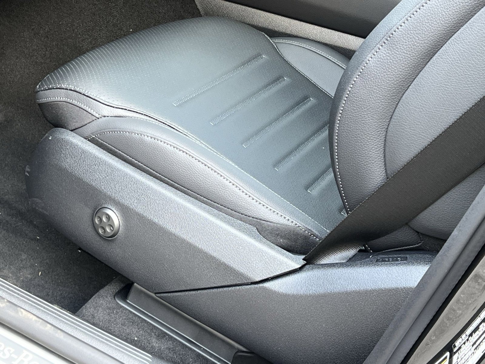 New 2026 Mercedes-Benz GLC 300 GLC 300 image 12