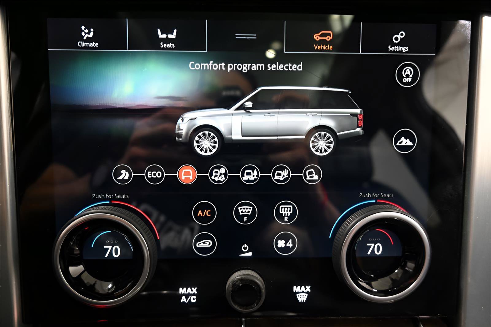 Used 2019 Land Rover Range Rover HSE AWD/4WD image 27