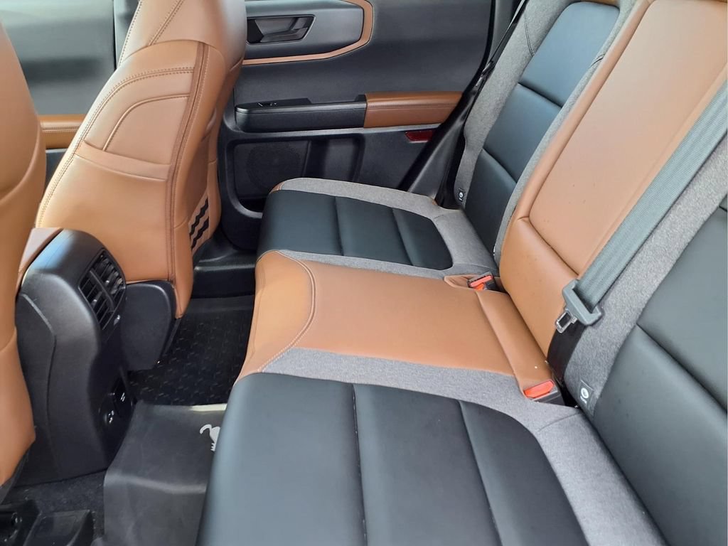 Used 2024 Ford Bronco Sport Outer Banks AWD/4WD image 11