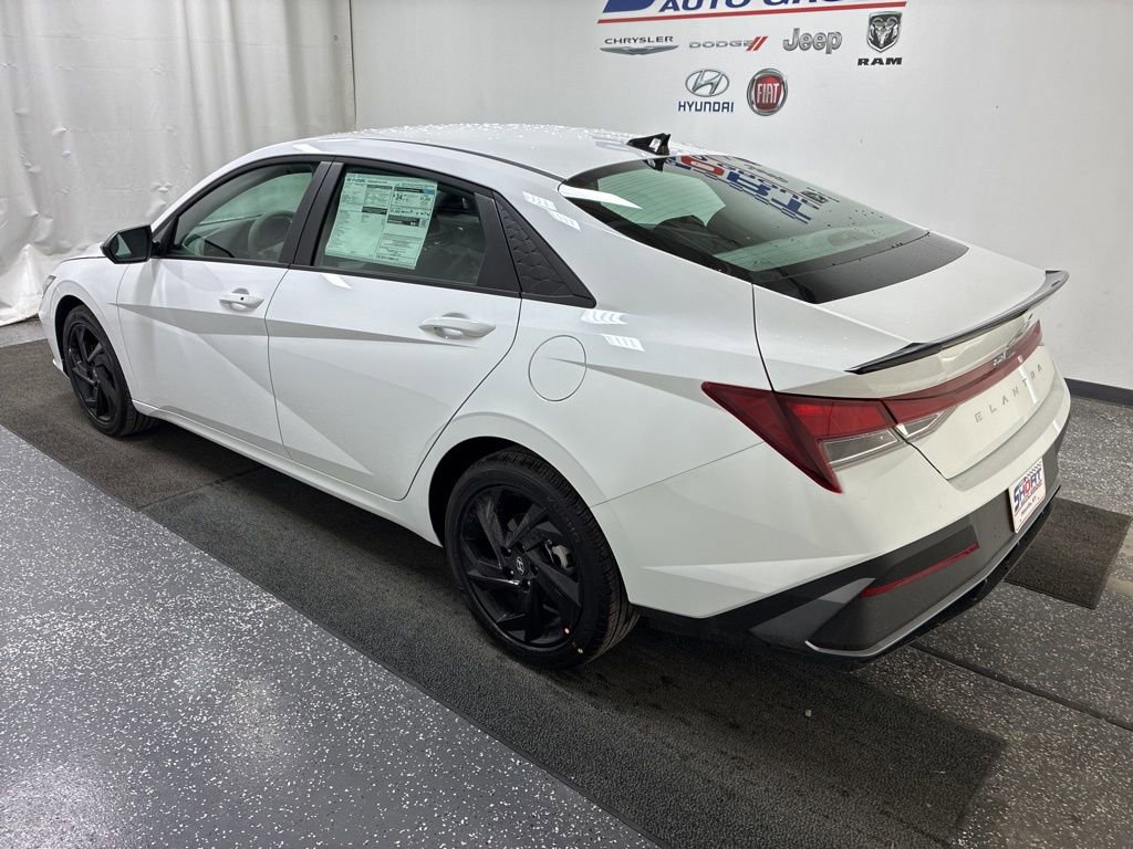 New 2026 Hyundai Elantra Sport FWD image 8