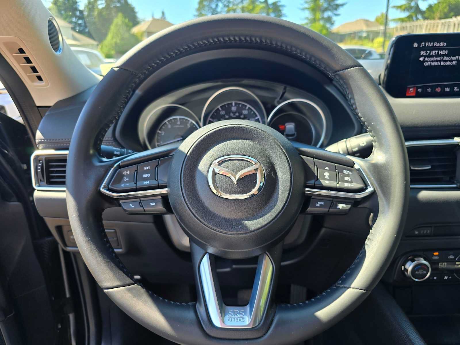 Used 2018 MAZDA CX-5 Touring w/ Preferred Equipment Package AWD/4WD image 23