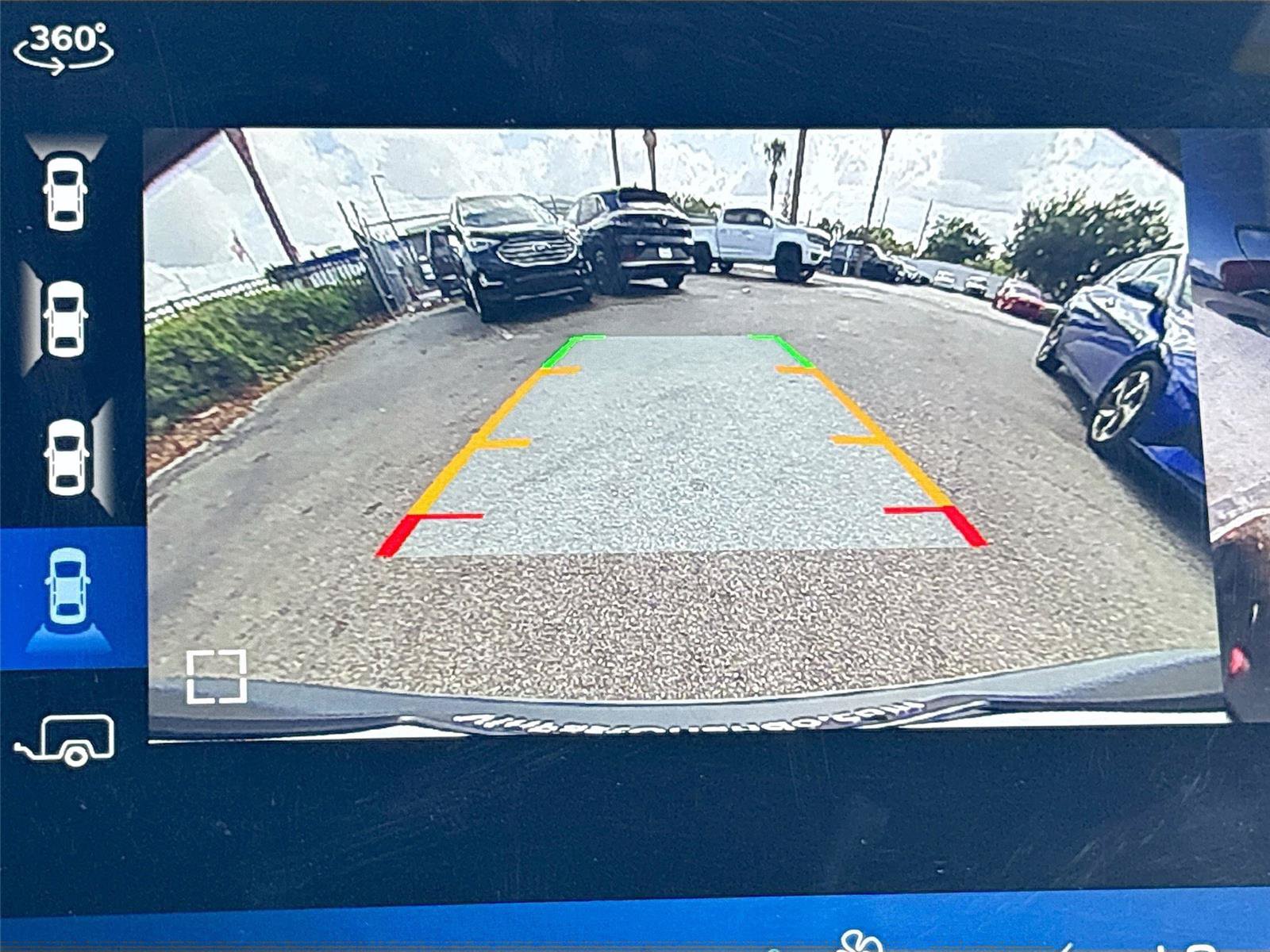 New 2025 VinFast VF 8 Plus AWD/4WD image 13