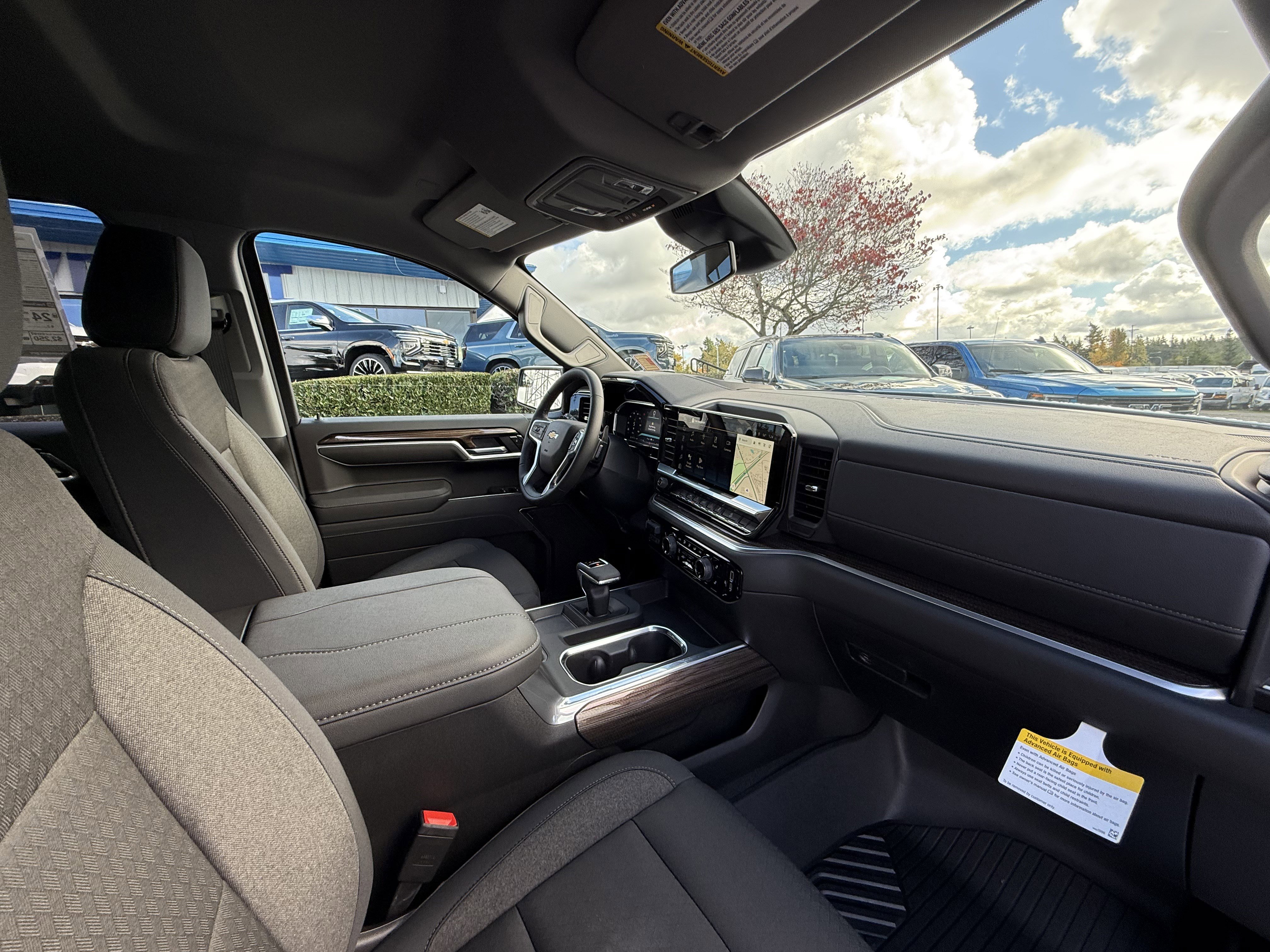 New 2026 Chevrolet Silverado 1500 LT image 9