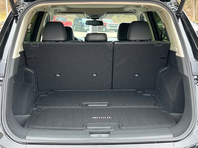 New 2026 Nissan Rogue Platinum image 35