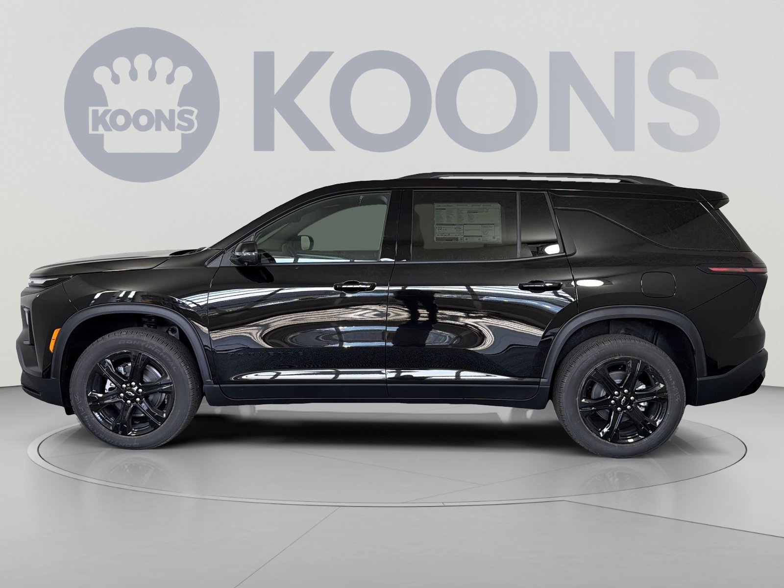 New 2027 Chevrolet Traverse LT w/ Midnight/Sport Edition FWD image 2