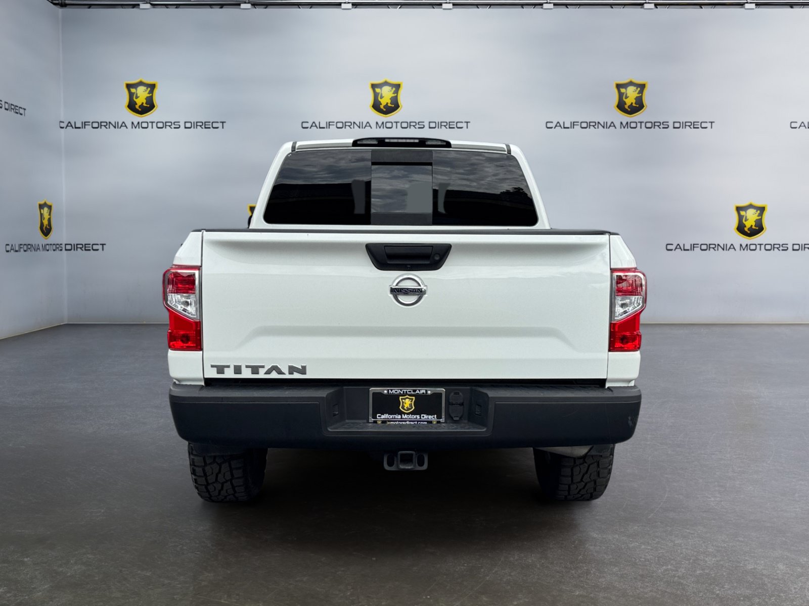 Used 2018 Nissan Titan S w/ S Utility Package RWD image 4
