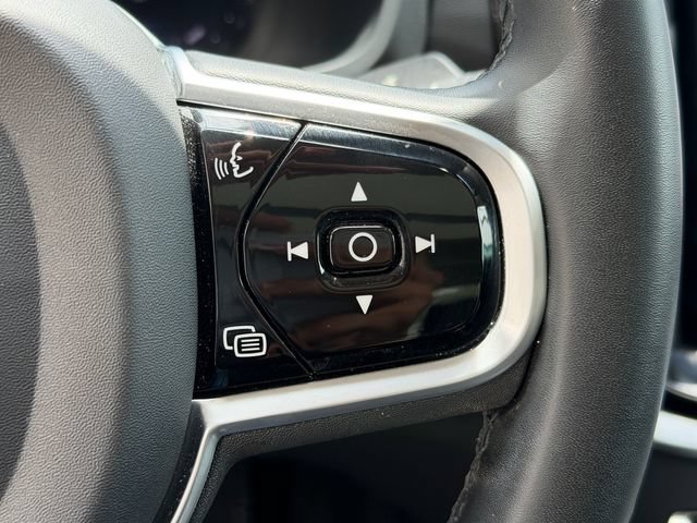Certified 2023 Volvo S60 B5 Plus w/ Climate Package AWD/4WD image 25