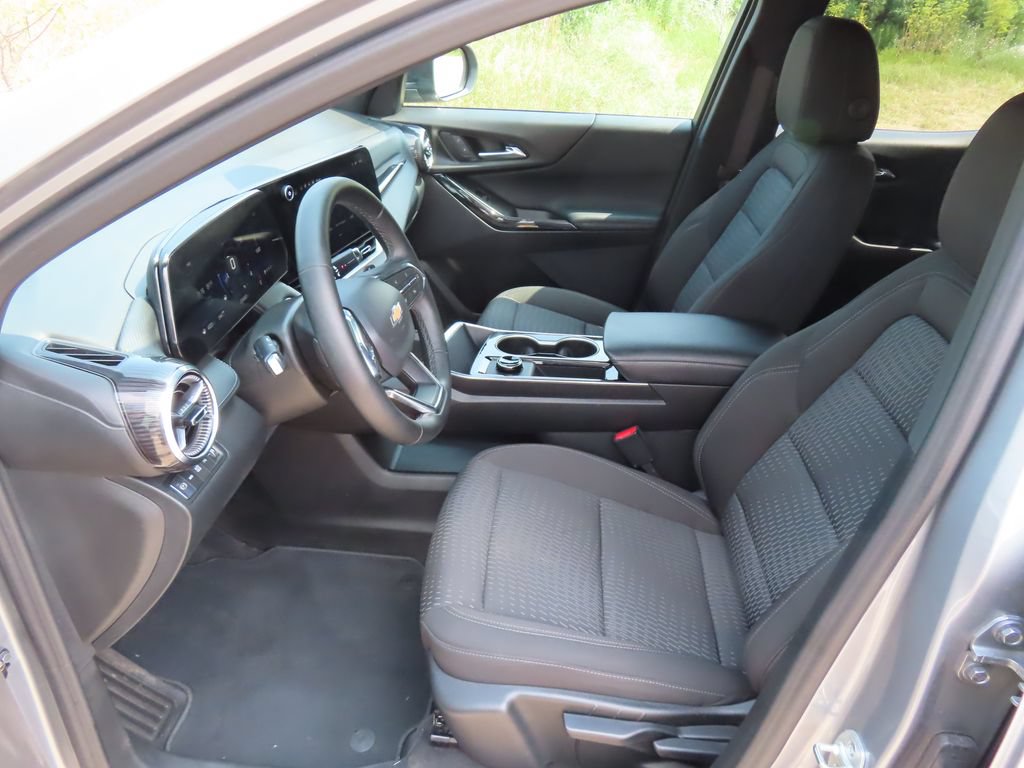 Certified 2026 Chevrolet Equinox LT AWD/4WD image 22