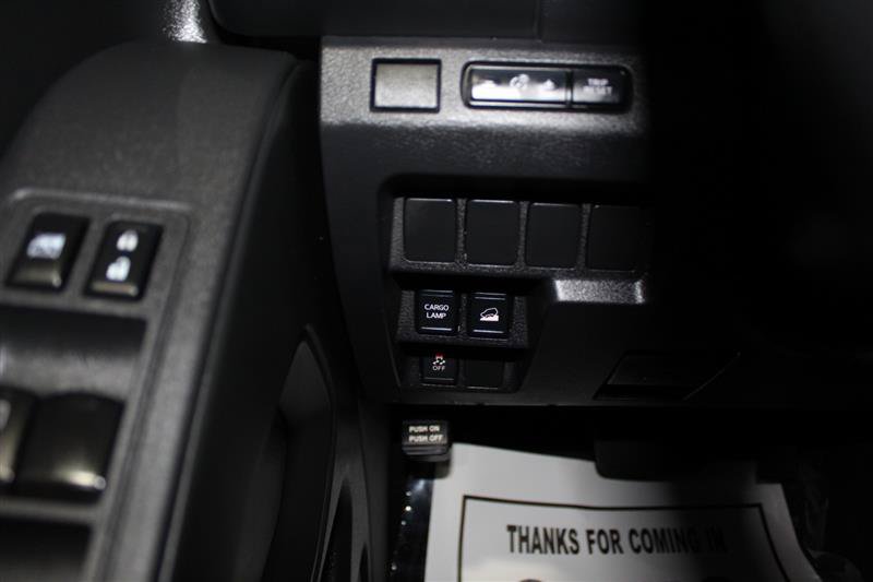 Used 2023 Nissan Frontier S AWD/4WD image 23