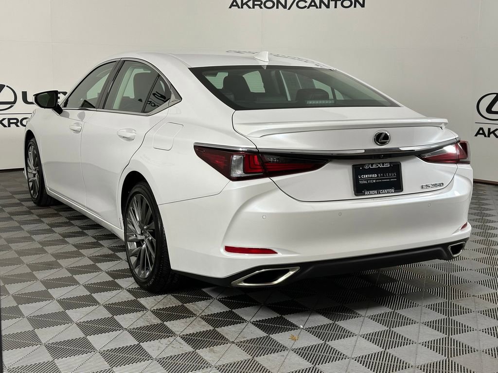 Used 2025 Lexus ES 350 Luxury w/ Technology Package image 10