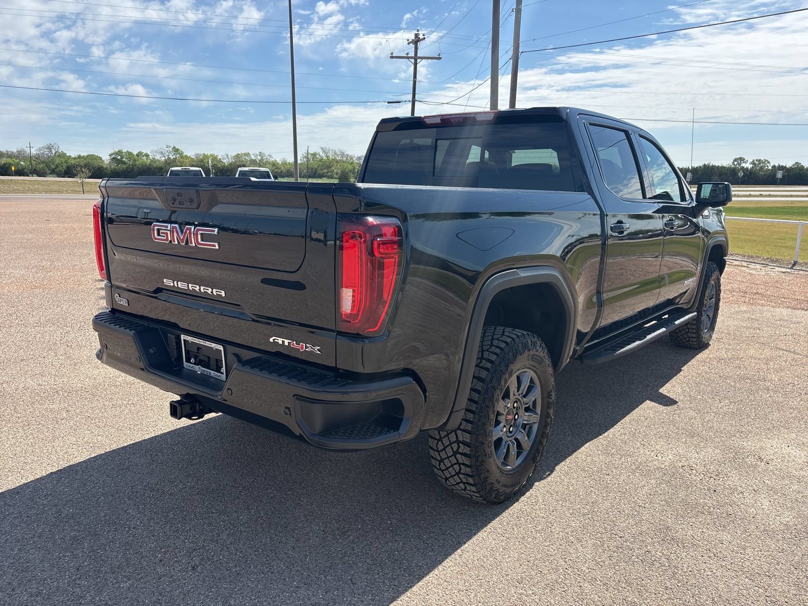 New 2026 GMC Sierra 1500 AT4X AWD/4WD image 6