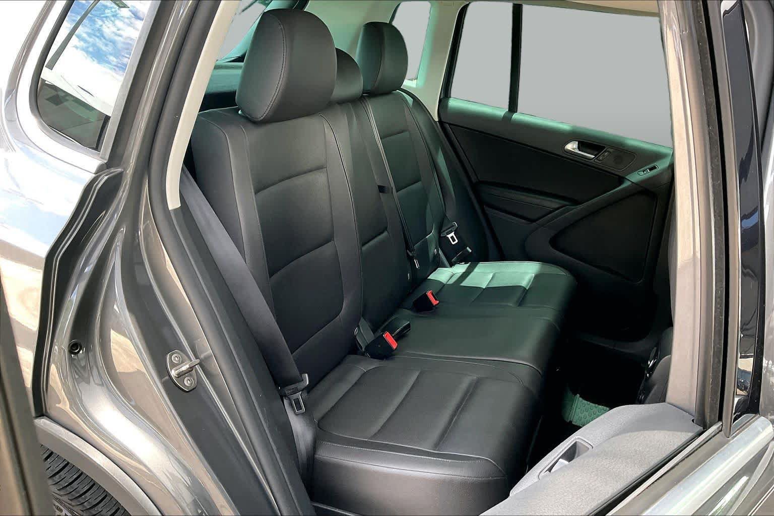 Used 2016 Volkswagen Tiguan SE FWD image 20