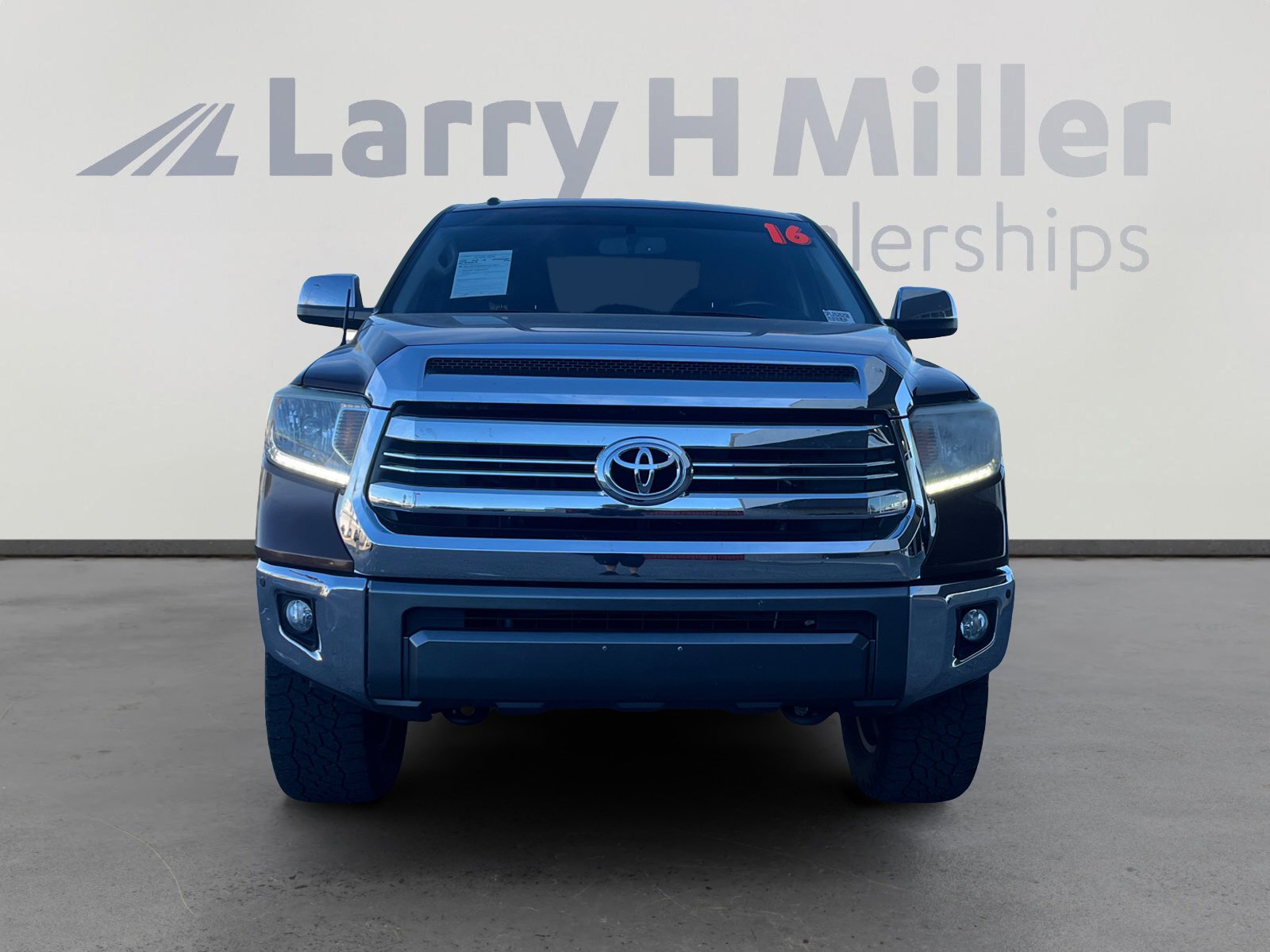 Used 2016 Toyota Tundra 1794 Edition image 8