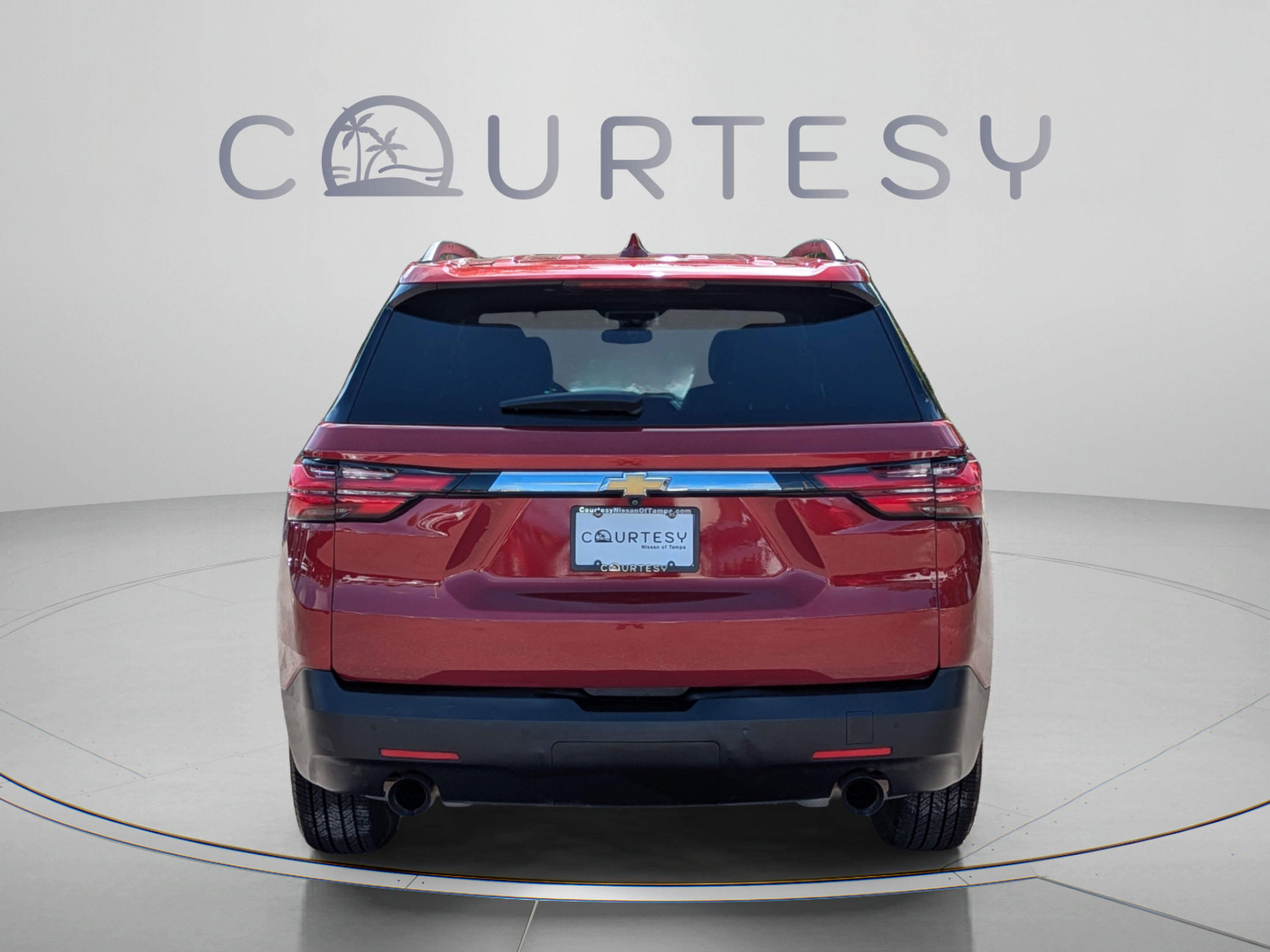 Used 2023 Chevrolet Traverse LT FWD image 6