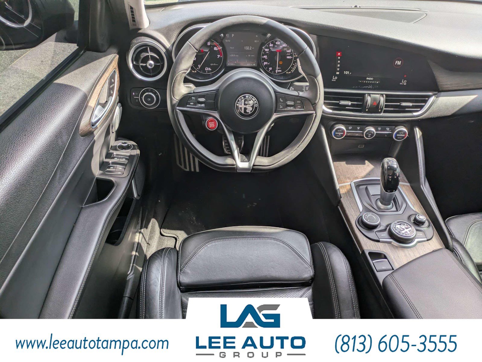 Used 2017 Alfa Romeo Giulia Ti w/ TI 19" Sport Package RWD image 14