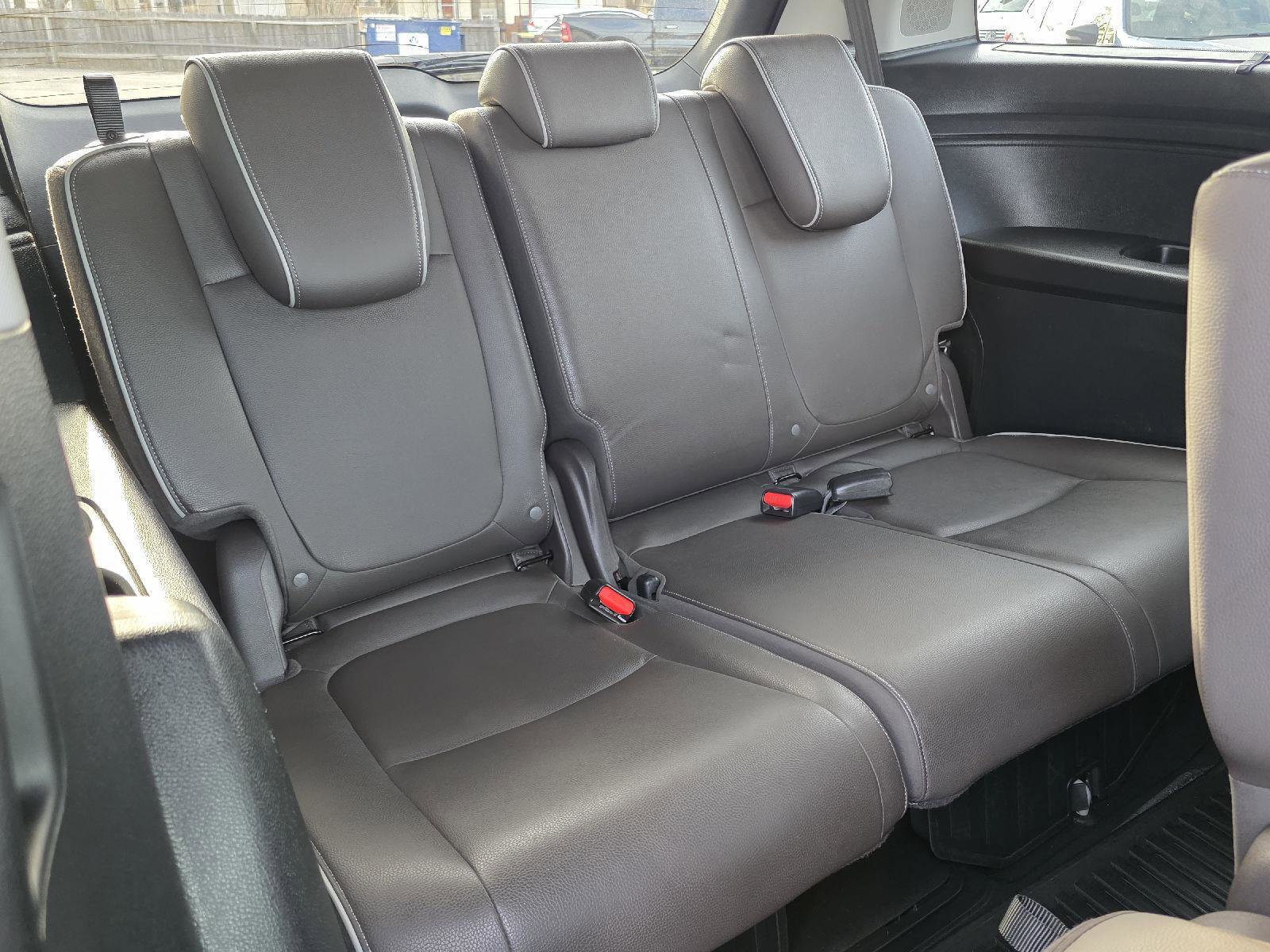 Used 2023 Honda Odyssey Elite image 31