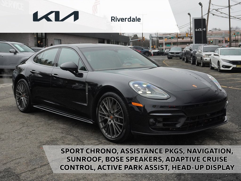 Used 2023 Porsche Panamera 4 Platinum Edition image 1