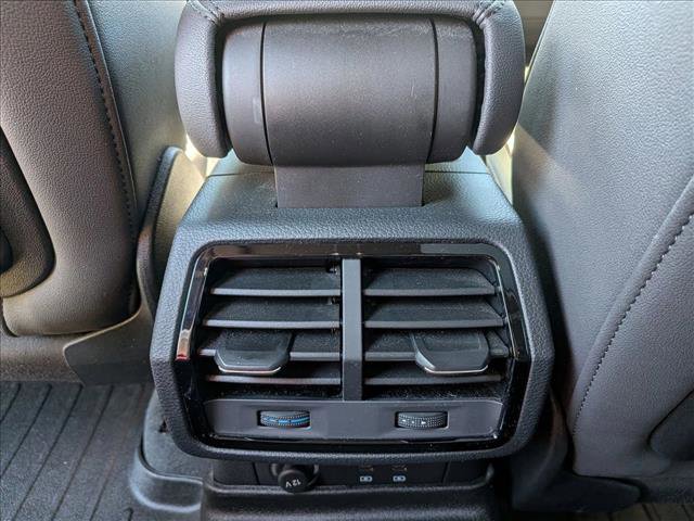 Used 2020 Audi Q3 2.0T Premium Plus w/ Premium Plus Package image 20