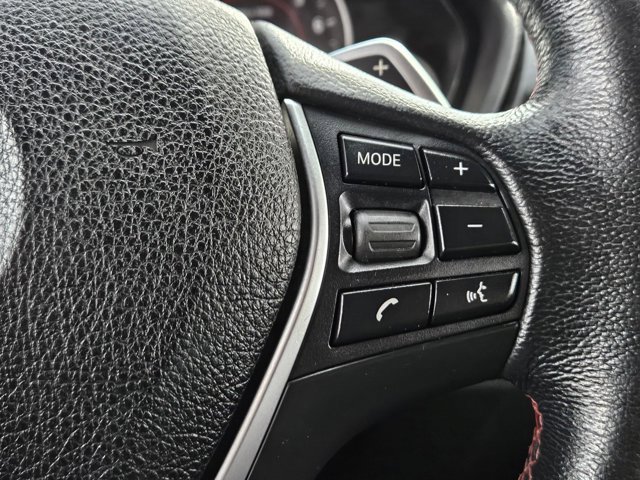 Used 2017 BMW 330i xDrive Sedan AWD/4WD image 26
