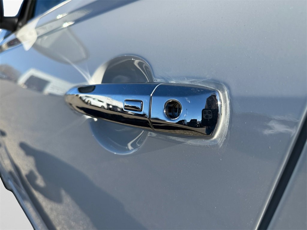 New 2025 Nissan Altima 2.5 SV image 31