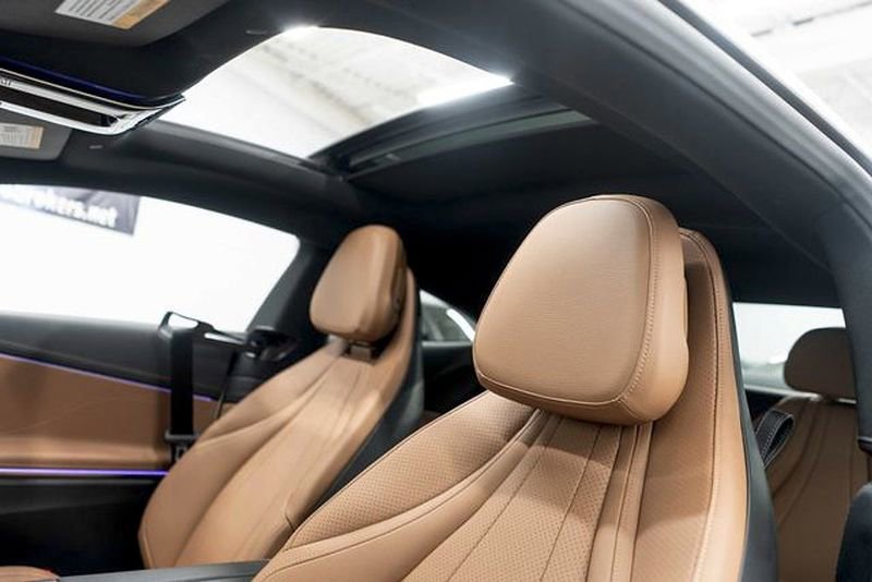 Used 2025 Mercedes-Benz CLE 300 4MATIC Coupe image 8