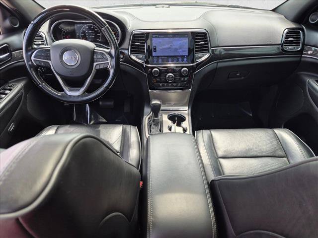 Used 2020 Jeep Grand Cherokee Overland AWD/4WD image 19