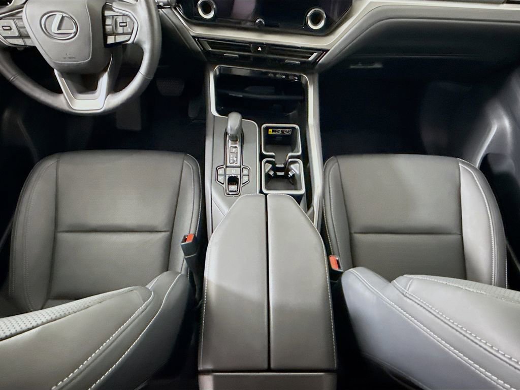 Used 2025 Lexus TX 350 AWD w/ Convenience Package image 16