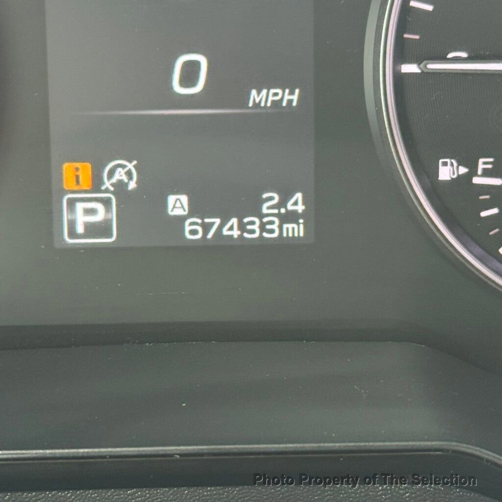 Used 2023 Subaru Outback Premium AWD/4WD image 31
