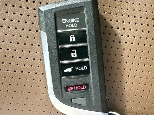 Used 2023 Acura MDX w/ Advance Package AWD/4WD image 17