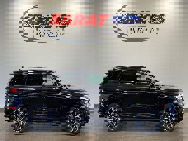 New 2025 Lincoln Corsair Grand Touring w/ Equipment Group 302A image 1