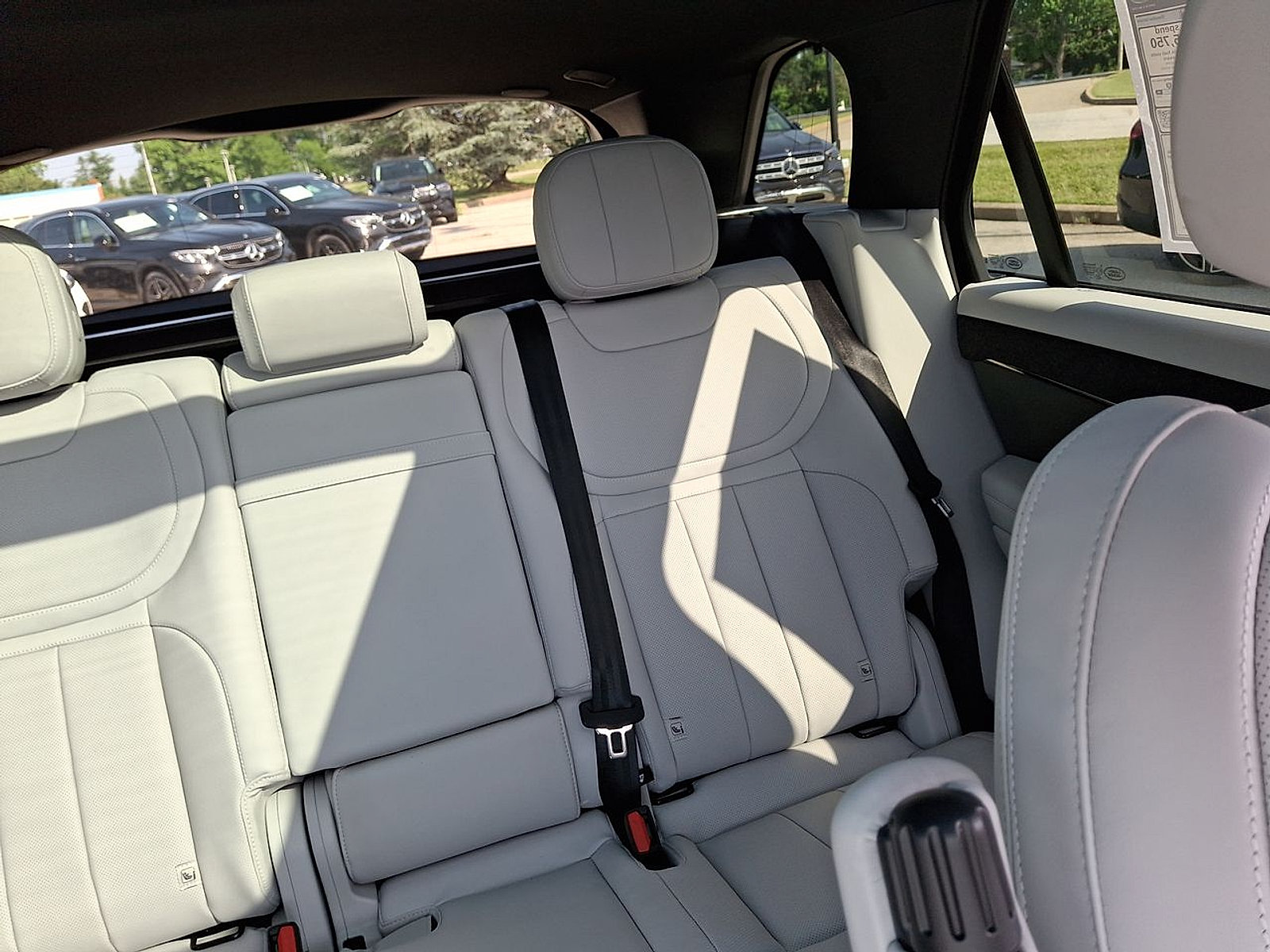 New 2026 Land Rover Range Rover Sport SE AWD/4WD image 14