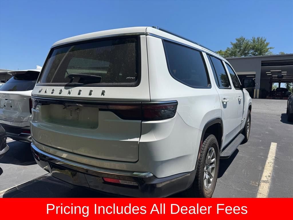 Used 2024 Jeep Wagoneer 2WD image 6