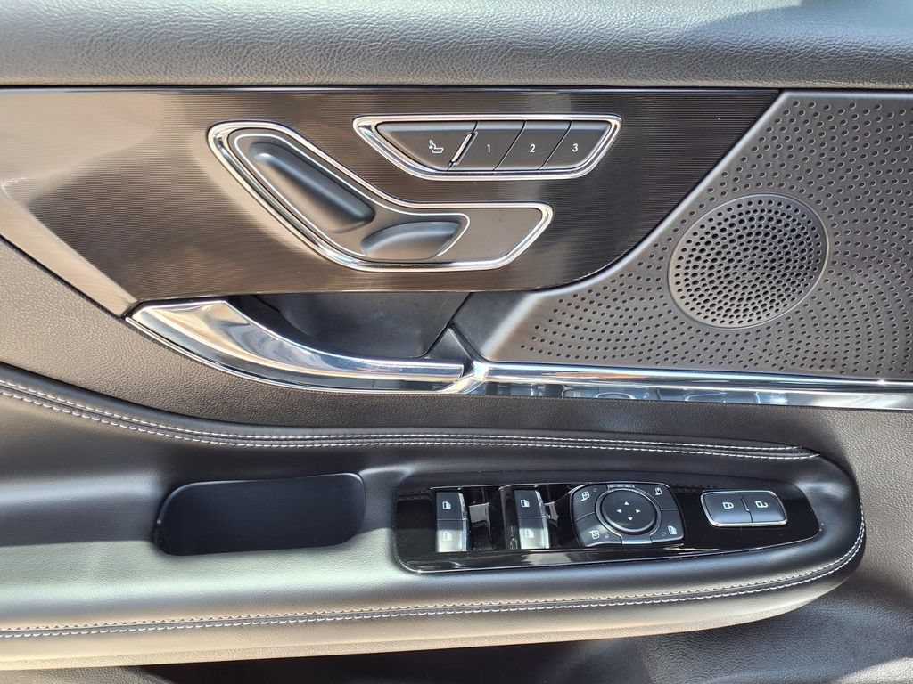 Used 2023 Lincoln Corsair FWD image 22