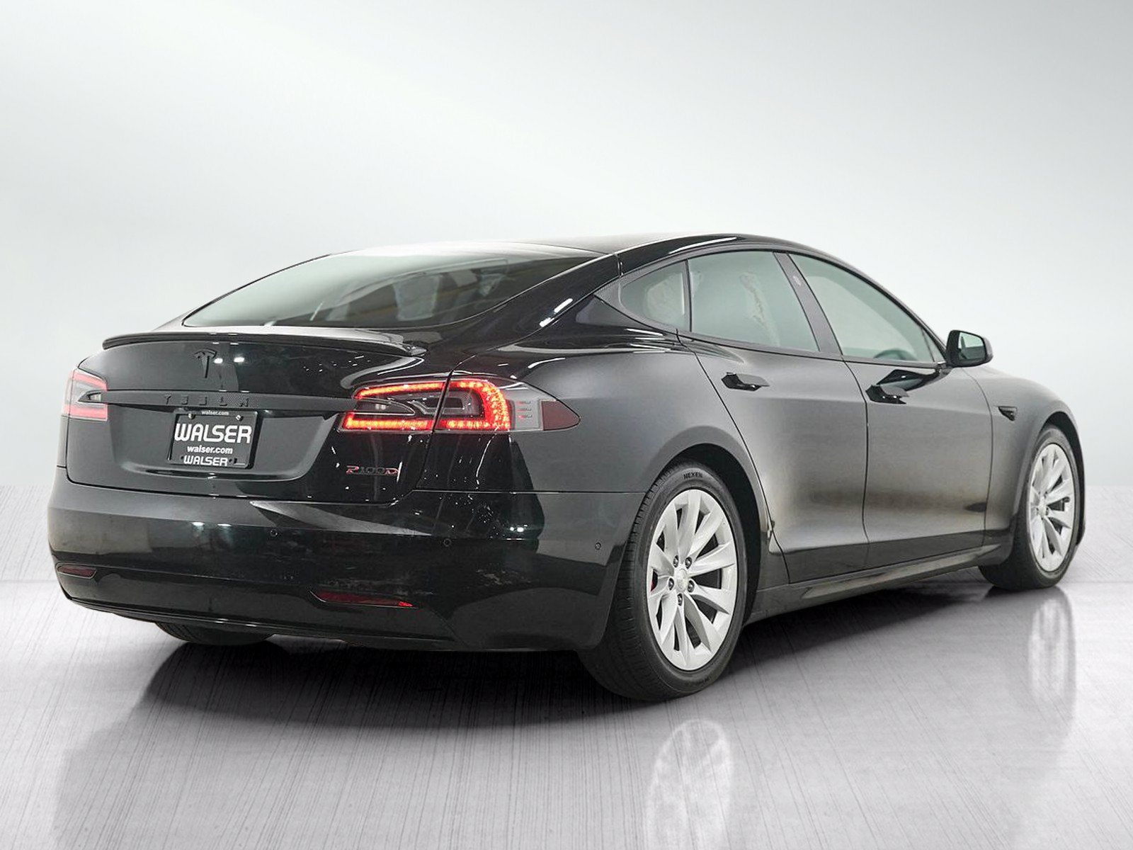 Used 2017 Tesla Model S P100D AWD/4WD image 5