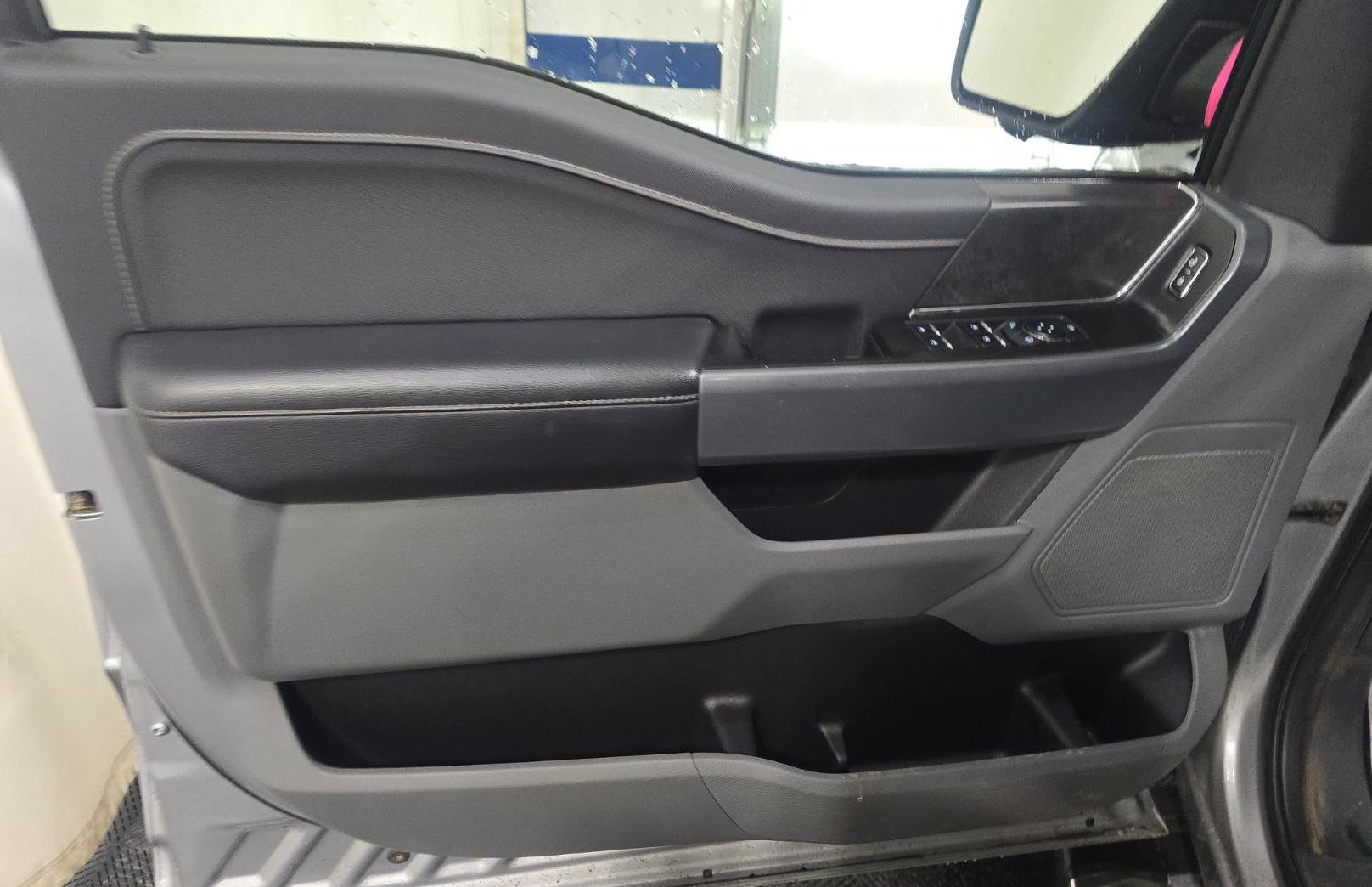 Used 2024 Ford F150 XLT w/ Tow/Haul Package image 11