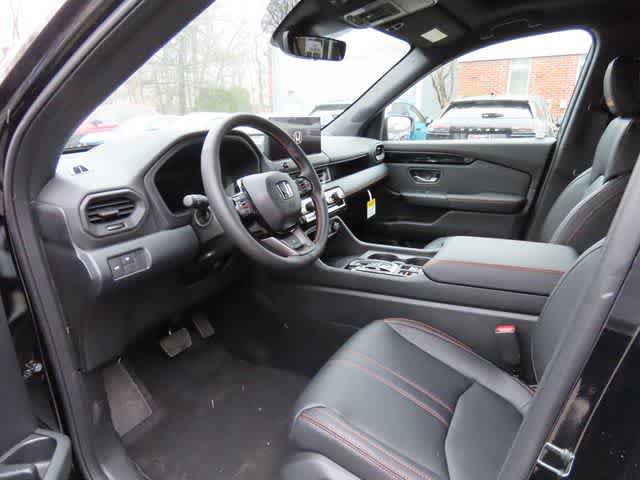 New 2026 Honda Pilot TrailSport image 2