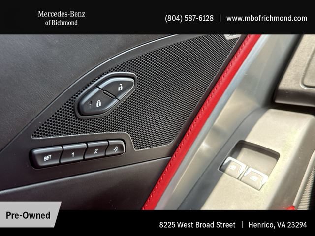 Used 2015 Chevrolet Corvette Z06 w/ 3LZ Preferred Equipment Group RWD image 22