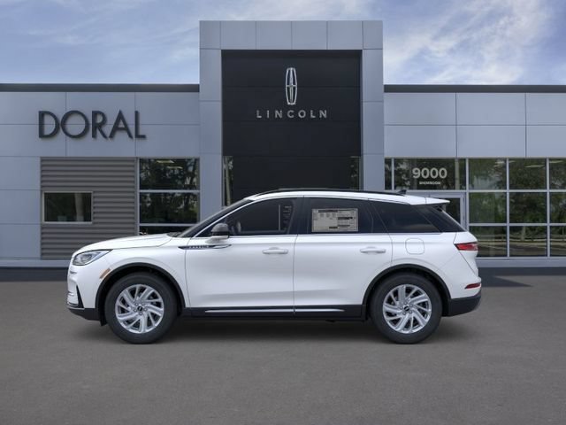 Used 2026 Lincoln Corsair Premiere FWD image 3