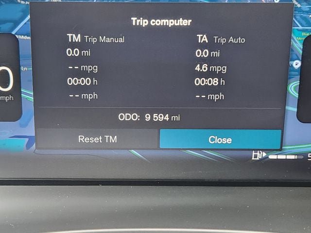 Certified 2025 Volvo XC60 B5 Plus AWD/4WD image 26