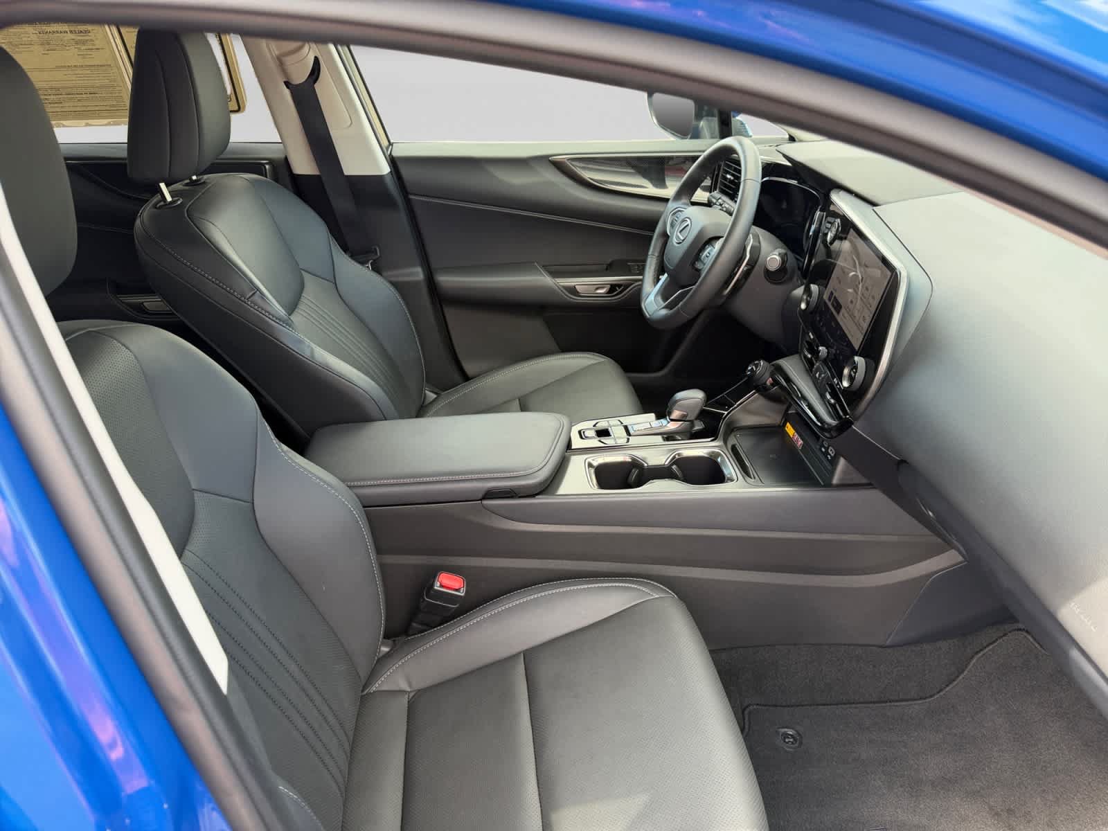 Used 2025 Lexus NX 350 AWD w/ Cold Area Package image 17
