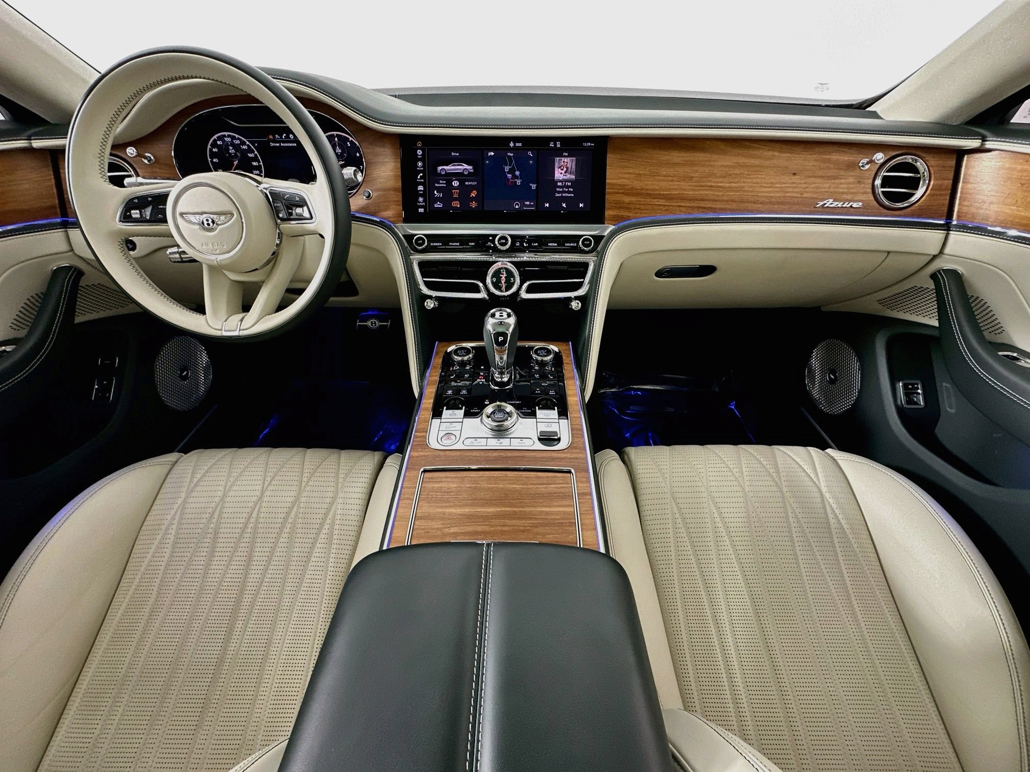 Certified 2024 Bentley Flying Spur Azure AWD/4WD image 4