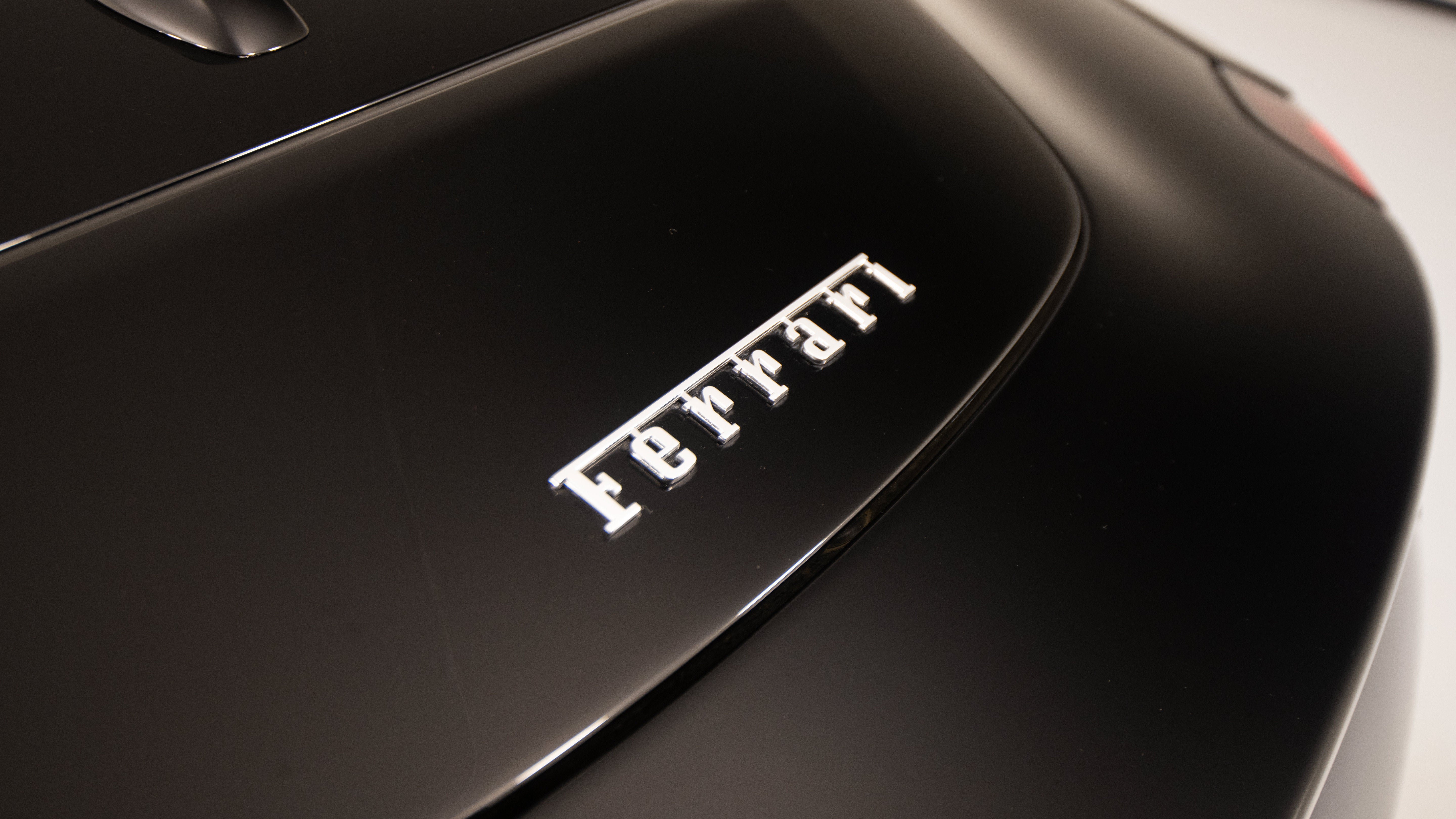 Used 2026 Ferrari Roma Spider RWD image 13