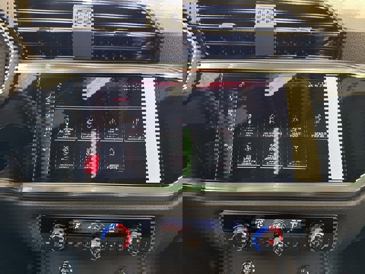 New 2025 Audi Q3 2.0T Premium image 26