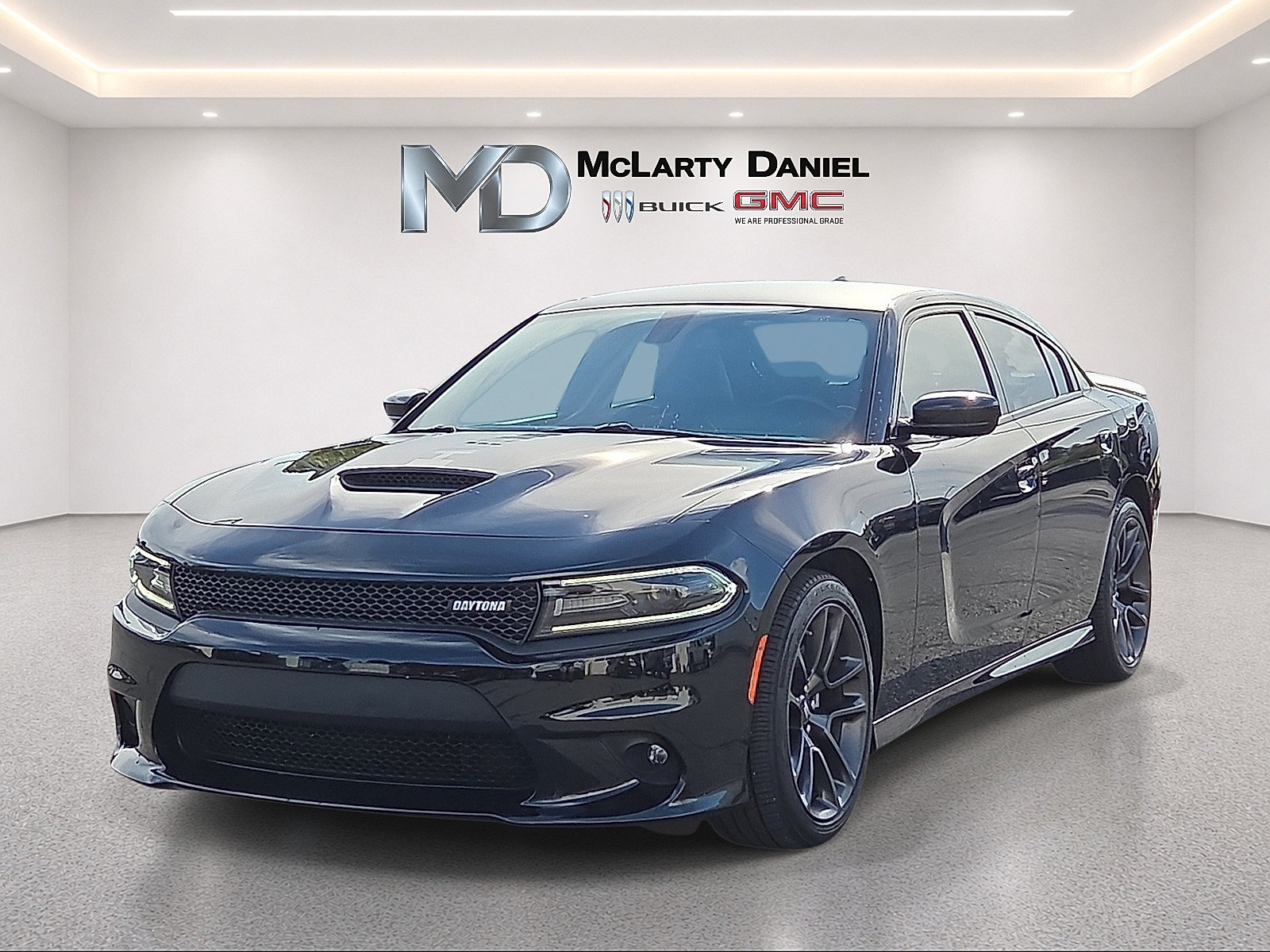 Used 2021 Dodge Charger R/T w/ Daytona Edition Group RWD image 3