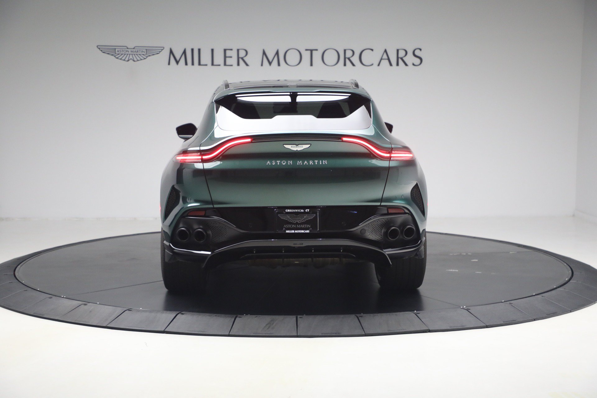 Used 2026 Aston Martin DBX 707 AWD/4WD image 6