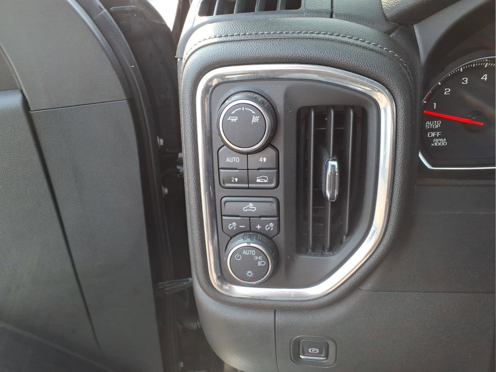 Used 2019 Chevrolet Silverado 1500 LT w/ All-Star Edition image 10