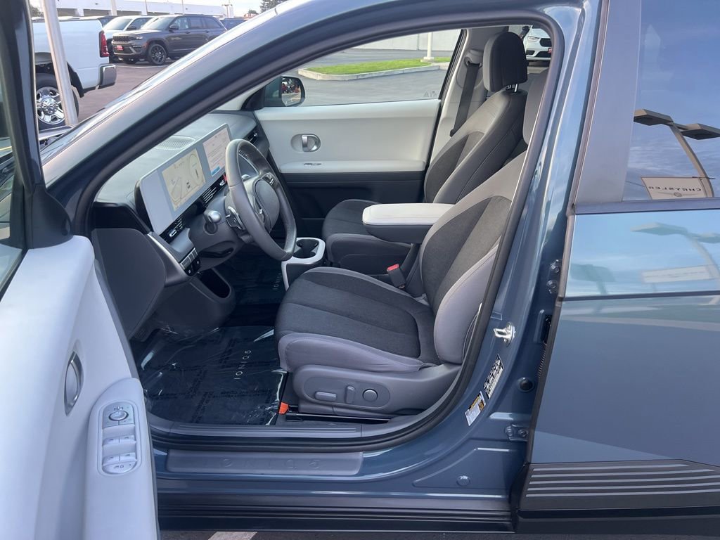 Used 2024 Hyundai Ioniq 5 SEL image 17