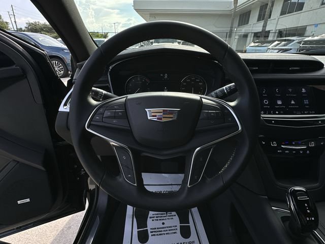 Certified 2024 Cadillac XT5 Luxury FWD image 22