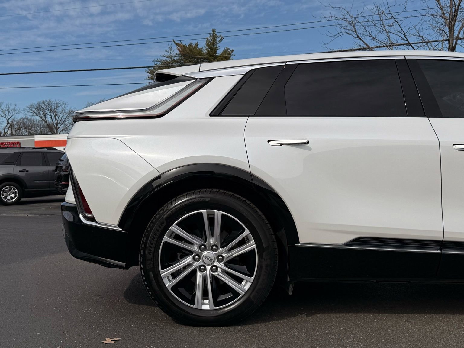 Used 2024 Cadillac Lyriq Tech image 13